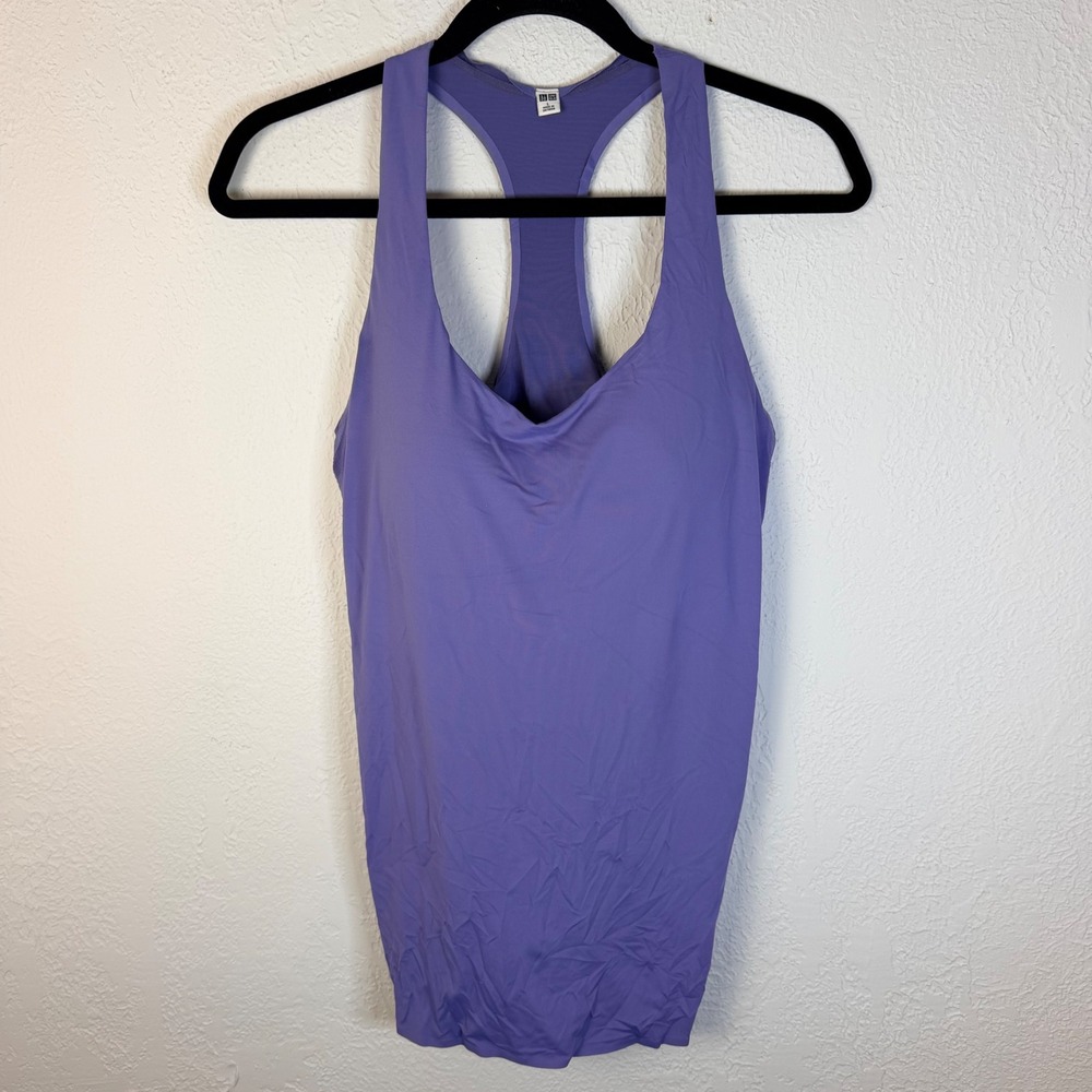 Uniqlo Women's L Airism Racerback Tank Top Padded Shelf Bra Athletic Elevated